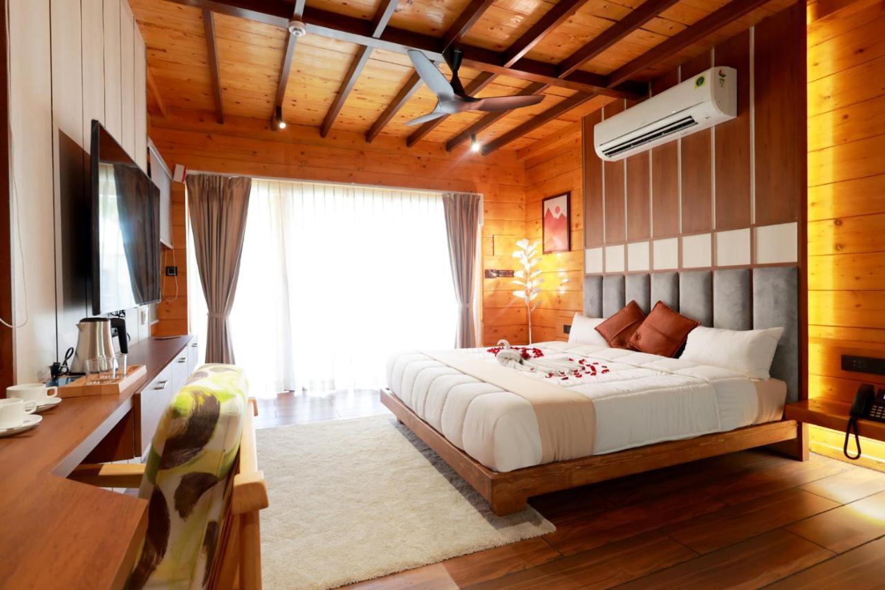 Wooden Ecr Sea Resort 蓬蒂切里 外观 照片