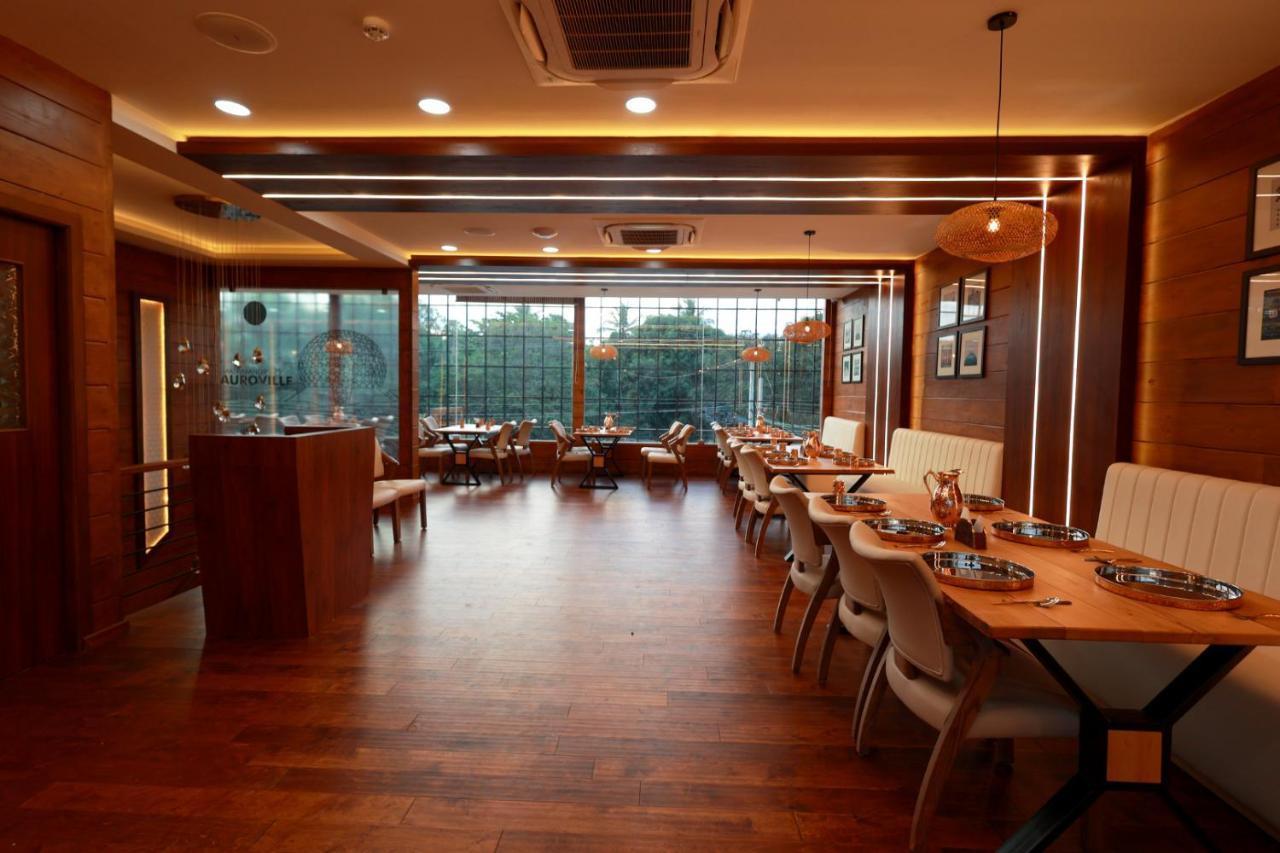Wooden Ecr Sea Resort 蓬蒂切里 外观 照片