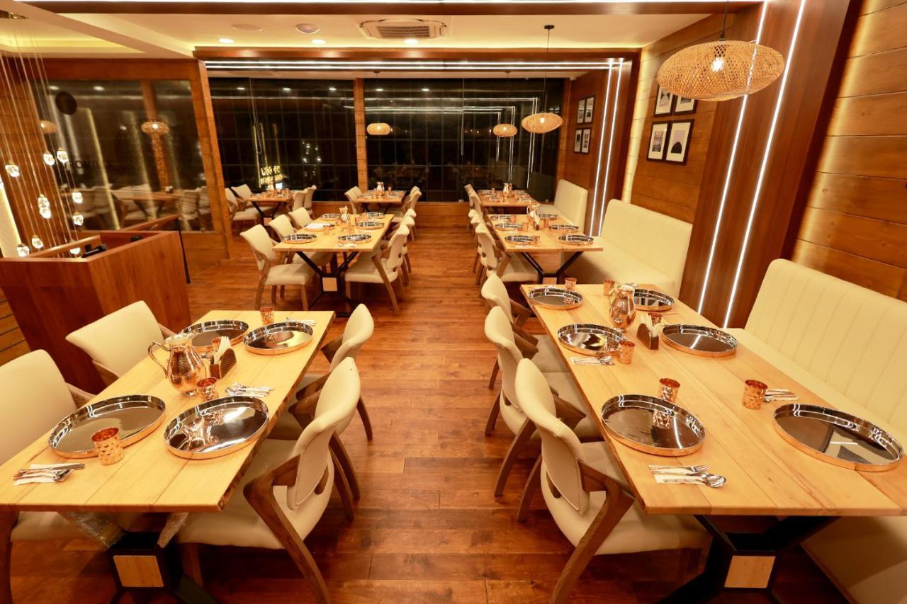 Wooden Ecr Sea Resort 蓬蒂切里 外观 照片