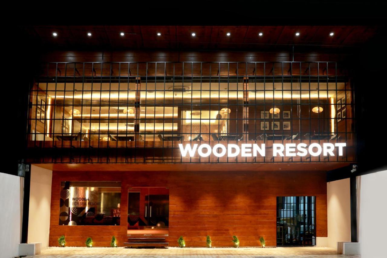 Wooden Ecr Sea Resort 蓬蒂切里 外观 照片