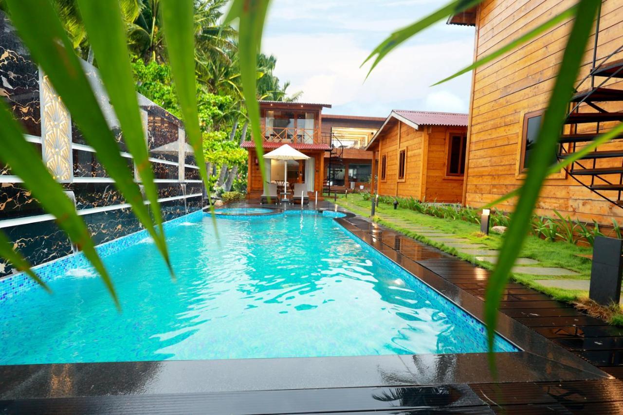 Wooden Ecr Sea Resort 蓬蒂切里 外观 照片