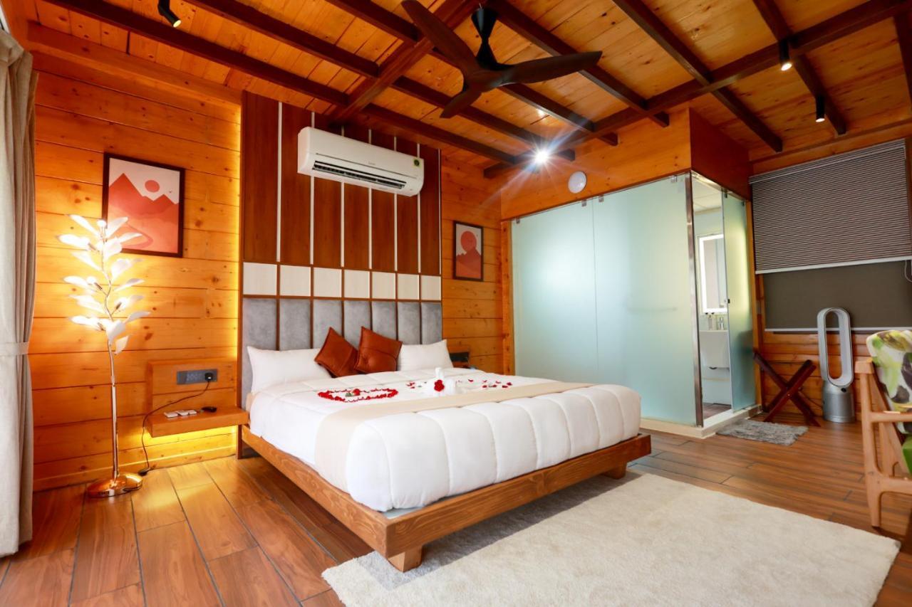 Wooden Ecr Sea Resort 蓬蒂切里 外观 照片